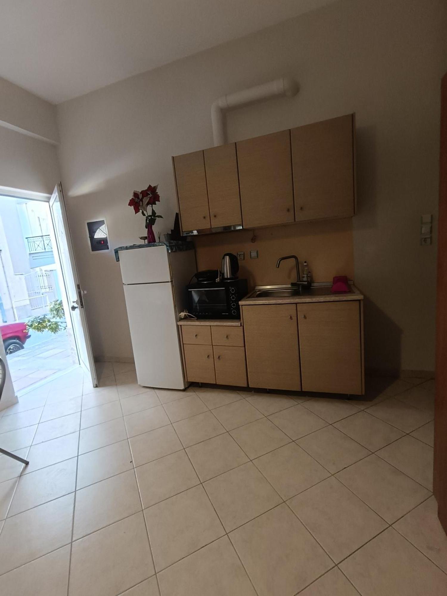 Cozy Apartment In The Center Of Aighion Achaia - Ground Floor - Ισόγειο Στουντιο آيجيون المظهر الخارجي الصورة